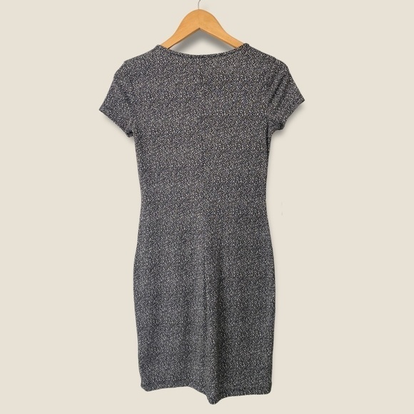 Hema Bodycon Knee Length Dress - Picture 5 of 7